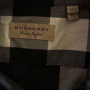Men’s Burberry Shirt
